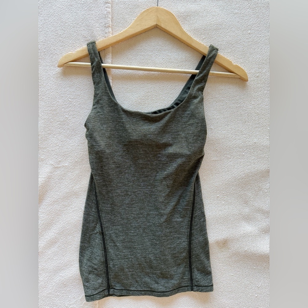 Lululemon Women’s Scoop Neck Tank Top - Olive Green Activewear - Picture 1 of 4